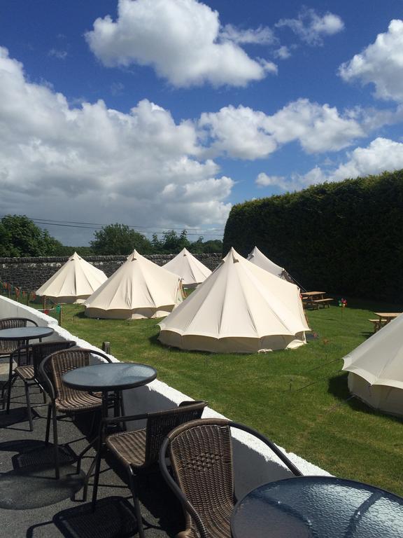 Cong Glamping Hotel Ngoại thất bức ảnh